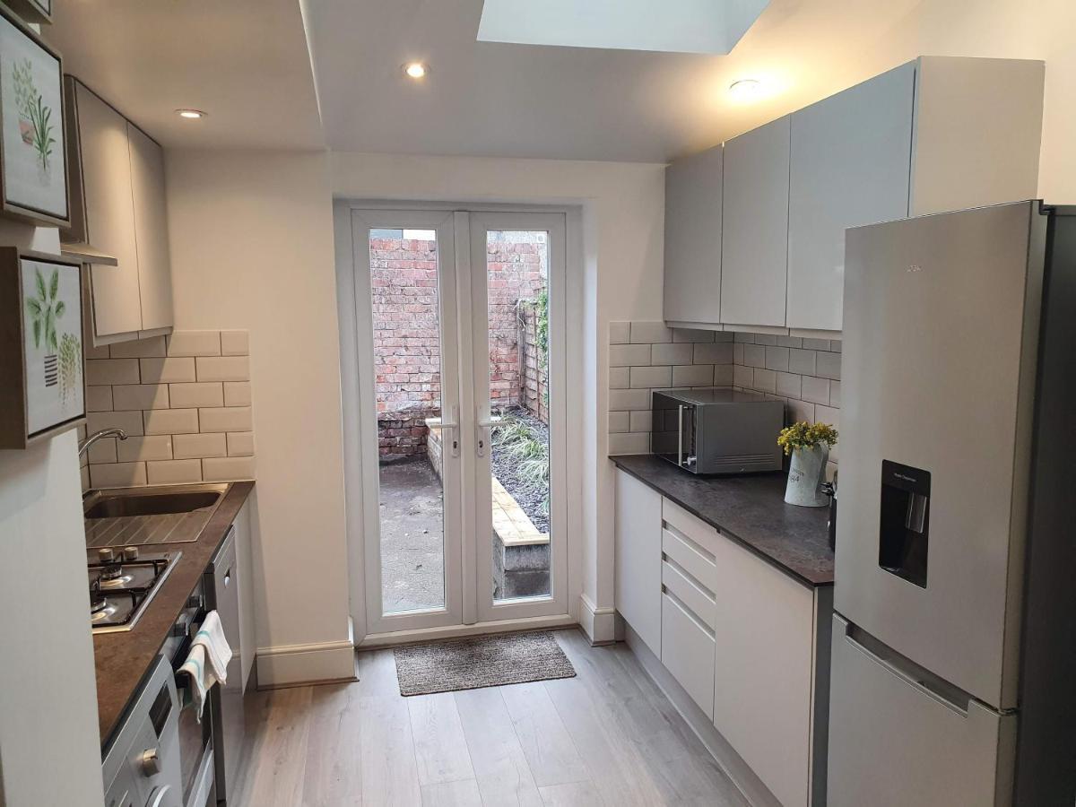 Victoria House - 3 Bedrooms, 3 Bathrooms By Cliftonvalley Apartments 布里斯托 外观 照片